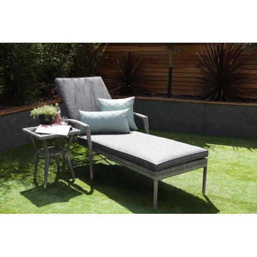 Iris Lounger and Side Table Props (6)_1.jpg