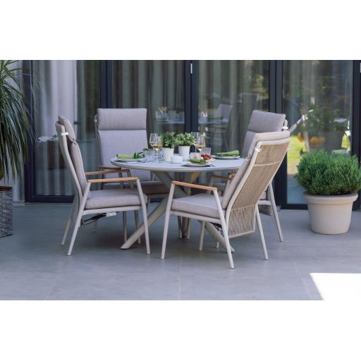 Cornish Polywood Reclining 4 seat Round DIning Set